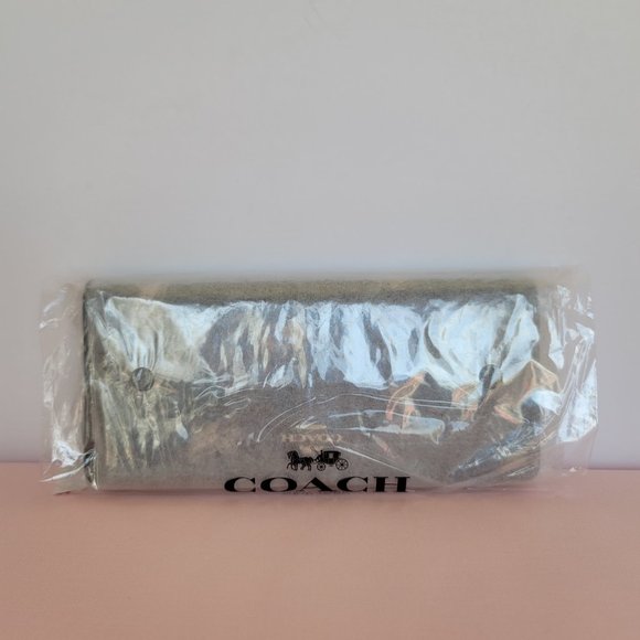 COACH Slim Bifold in Coated Canvas with Musical Penguin Print-⭐FINAL PRICE $99.⭐ - Picture 16 of 16